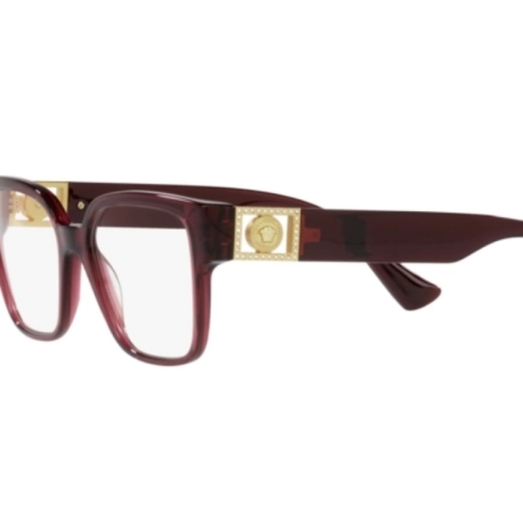 Versace - Picture 2 of 5